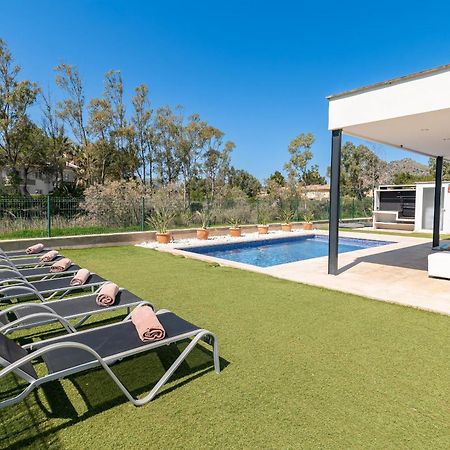 Beach Villa Cosins 1 Mel By Sealand Villas Alcudia  Eksteriør billede