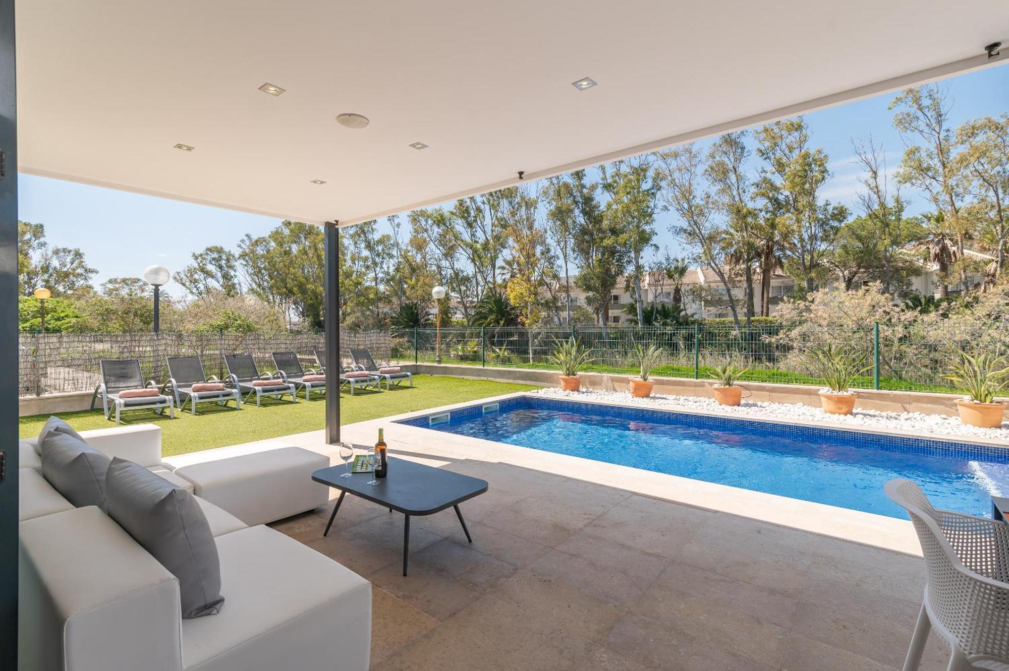 Beach Villa Cosins 1 Mel By Sealand Villas Alcudia  Eksteriør billede